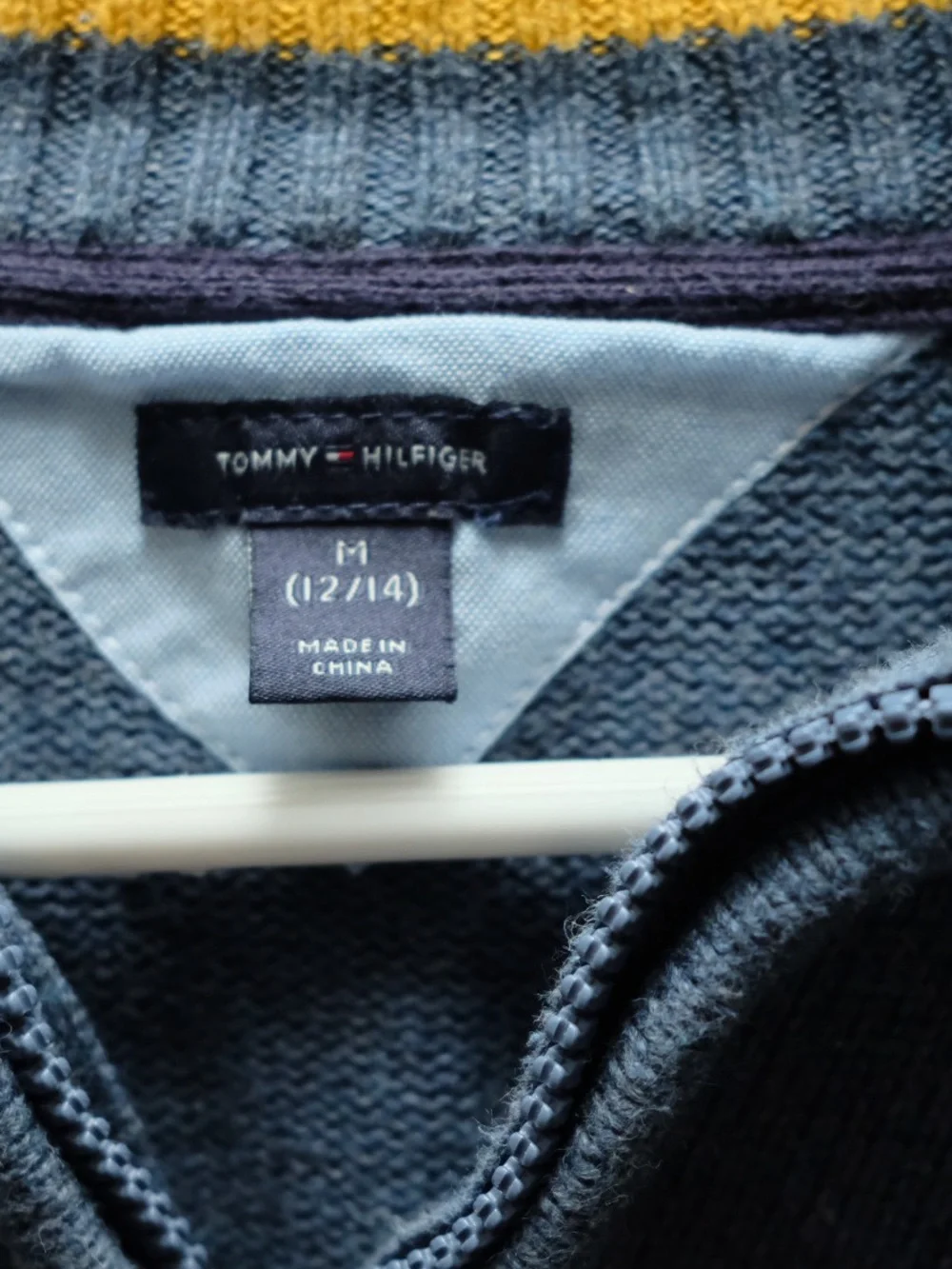 Sweater - Picture 2 of 3